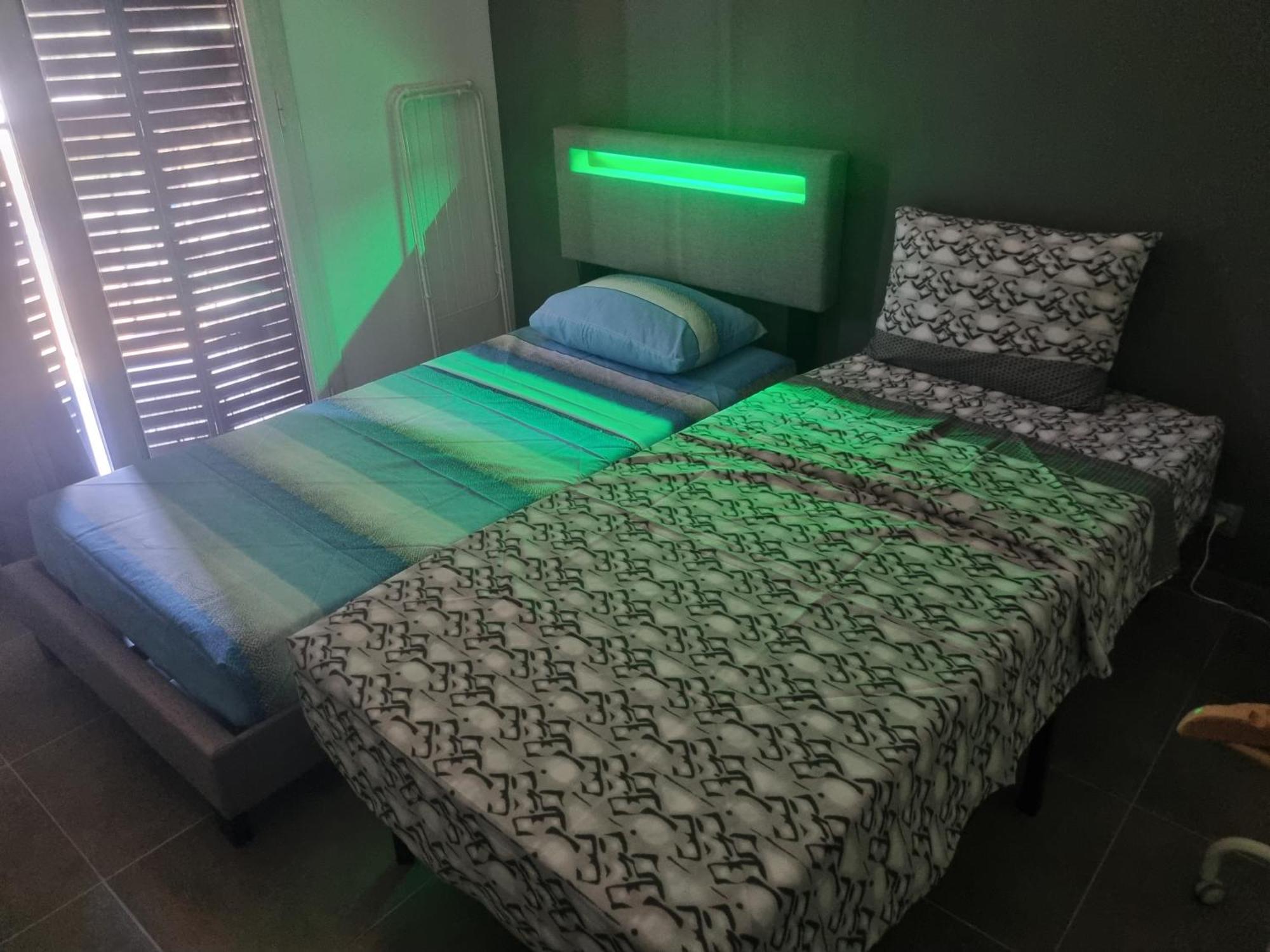 Chambre Privative Renove 2024, Climatisation, Tramway Sur Place , 12 Min Centre, 16 Min Plage, Apercu Lateral Mer, 2 Wc Avec 2 Salle De Bain, Private Room Renovated 2024, Air-Conditioned , Tram On Spot, 2 Toilets And 2 Bathrooms 尼斯 外观 照片